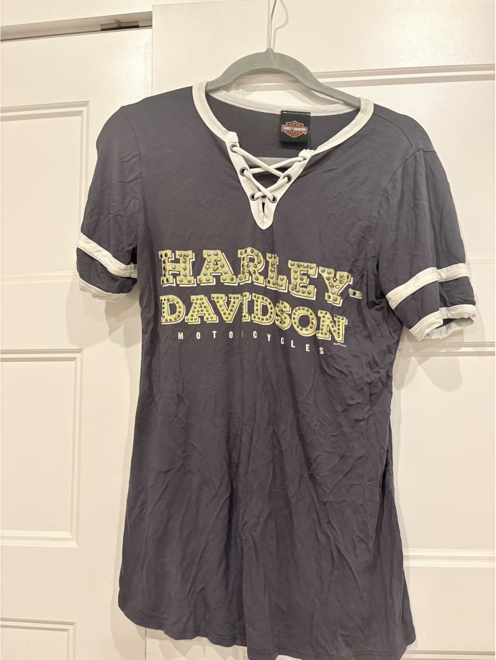 Harley Davidson Women’s Lace Up Graphic Tee Gray White Studded Moto Y2K